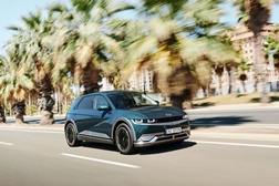 Hyundai liderou vendas de viaturas elétricas em Agosto - Kauai e Ioniq 5 a liderar