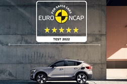 Volvo C40 Recharge recebe 5 estrelas Euro NCAP - Toda a gama atual da marca sueca possui a classificação máxima de segurança