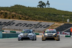 Veloso Motorsport confirma dois SEAT Leon TCR no CNV