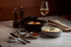 Há um festival de Feijoada de Bacalhau na Maia que tem de conhecer