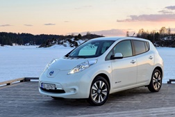 Nissan testa sistema de gestão da oferta e da procura de energia utilizando o sistema "LEAF to Home"