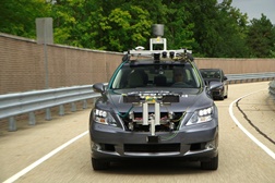Toyota desenvolve Sistema Avançado de Apoio à  Condução com vista à Condução Autónoma - Sistema permite condução mais segura em autoestrada, impacto ambiental  reduzido e simplificação de tarefas do condutor previsto para final da  década