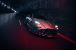 Novo Aston Martin Vantage S - O Vantage mais centrado na performance