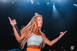 DJ Zanova atinge a marca de 1 milhão de seguidores no Tik Tok 