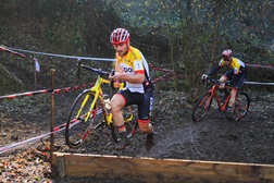 Vítor Santos e Joana Monteiro somam vitória em Vouzela  - Taça de Portugal de Ciclocrosse    