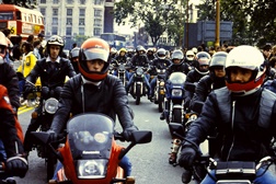 Manifestação pelos direitos da moto em Londres, anos 80