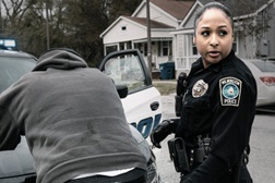Canal Crime + Investigation celebra o Dia Internacional da Mulher com a estreia de "Live PD, Mulheres Polícia"