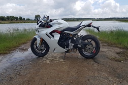 Ducati Supersport 950