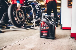 Motul 300V Factory Line 0W-30: O óleo específico para a Honda CBR1000RR-R Fireblade