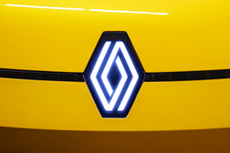 Renault 5 Prototype ganha prémio de concept-car do ano - Reconhecimento “Car Design Review”