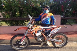 Team KTM / DELUXE - Aprender na Sardenha