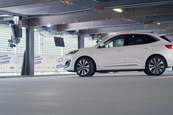 Ford leva estacionamento a novo patamar - Estacionamento Valet automatizado