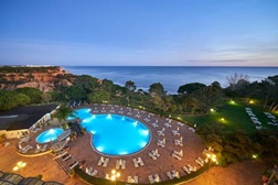Portobay Falésia reabre nos feriados de junho