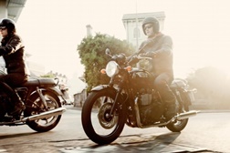 Triumph anuncia novo sistema de financiamento Easy Triumph