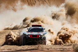 Vitória histórica da Audi no Rali Dakar 24 - Carlos Sainz/Lucas Cruz garantiram a primeira vitória da Audi no Rali Dakar