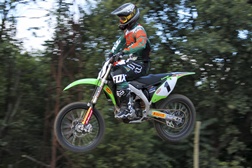 Hugo Basaúla vence na Poutena e dá passo gigante na corrida pelo título final - Pedro Carvalho garantiu novo pódio na categoria SX2