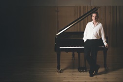 Sintra recebe concerto único e emocionante em homenagem à Marquesa de Cadaval - Com o pianista António Rosado