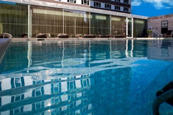 Sabores de Verão na piscina do Sheraton Lisboa Hotel & Spa
