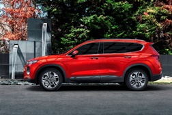 Inovação pioneira da Hyundai para a segurança infantil recebe prémio SAFETYBEST 2018 - Alerta de passageiros nos bancos traseiros