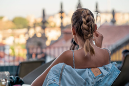 Rooftop Flores: um jardim de verão com barbecue no coração da cidade - Um segredo no coração da cidade