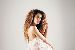 Cascais recebe concerto gratuito de Irma - CascaiShopping Music Fest