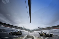 Uma visita guiada ao circuito Le Mans com Darren Turner