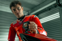 Insta360 e Marc Márquez unem-se para edição especial da Ace Pro 2