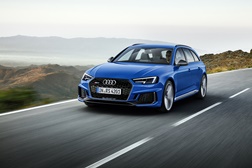 Audi RS 4 Avant já circula nas estradas portuguesas - Motor 2.9 TFSI biturbo e tração integral