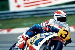 Com apenas 20 anos, Spencer deu à NS500 o seu primeiro título