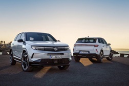 Novo Opel Grandland Plug-in Hybrid - Elegante, dinâmico, espaçoso e totalmente eletrificado