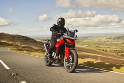 Triumph Tiger 850 Sport – A porta de entrada no mundo Tiger
