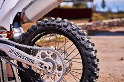 Pneu Bridgestone Battlecross X31 – Para ajudar a dominar nas pistas de motocross