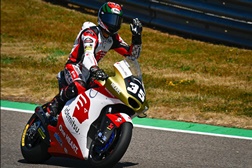 Moto2, 2022, Tailândia - Chantra em Pole histórica em casa - Duas Honda Asia à frente