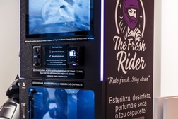 Tecnologia de higienização automática de capacetes chega a Portugal