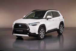 Novo Toyota Corolla Cross  - Marca expande oferta agora com a versão SUV do popular Corolla