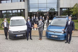 Caddy ainda não chegou ao mercado, mas já vem premiada - Disponível a partir de Janeiro de 2021
