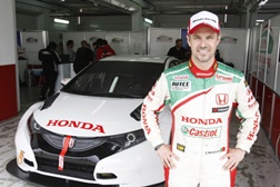 Honda apresenta WTCC 2014 em Valência Tiago Monteiro com teste produtivo