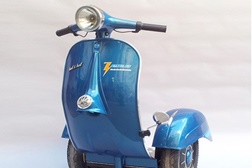 Zero Scooter, a combinação de um Segway com uma Vespa