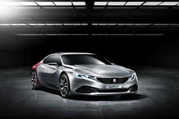 Concept PEUGEOT EXALT,  um design inovador para novas sensações