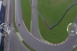 Vídeo com multi-perspectiva permite experienciar uma volta a fundo ao Circuito de Silverstone com o novo Ford Mustang