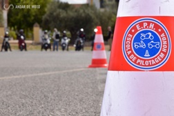 Passatempo Honda Andar de Moto com segurança - Galeria de Imagens do Curso da EPH