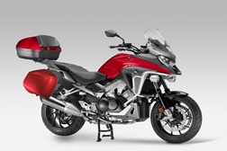 Nova Honda VFR800X Crossrunner de 2015 apresentada no Salão de Colónia