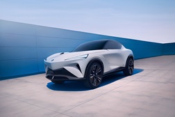 Honda dá início a nova era da eletrificação com o Acura Performance EV Concept - Novo superdesportivo elétrico será o 1º modelo concebido numa nova plataforma 