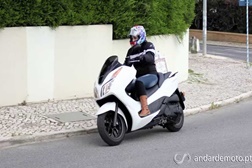 A Honda Forza 300 - o teste em revista