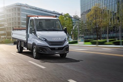 Iveco Daily vence a categoria “BEST LARGE VAN” - Nos “BUSINESS VANS AWARDS”