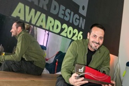 Jeep® vence o Car Design Award 2026 na categoria “Brand Design Language” - Melhor expressão da inovação, excelência formal e a capacidade de interpretar os novos desafios da mobilidade