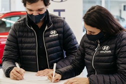 Cuca Roseta é a mais recente Embaixadora da Hyundai Portugal - Talento incontornável na música portuguesa