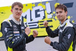 Confronto decisivo na ADAC Opel Electric Rally Cup” powered by GSE” - Batalha a três: Alex Español, Tom Heindrichs e Kilian Nierenz disputam o título em final de temporada