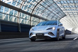 BYD anuncia prolongamento da Garantia da Bateria para 250.000 km - Em todos os modelos de passageiros