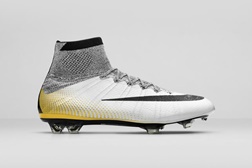 MERCURIAL SUPERFLY CR7 324K GOLD 